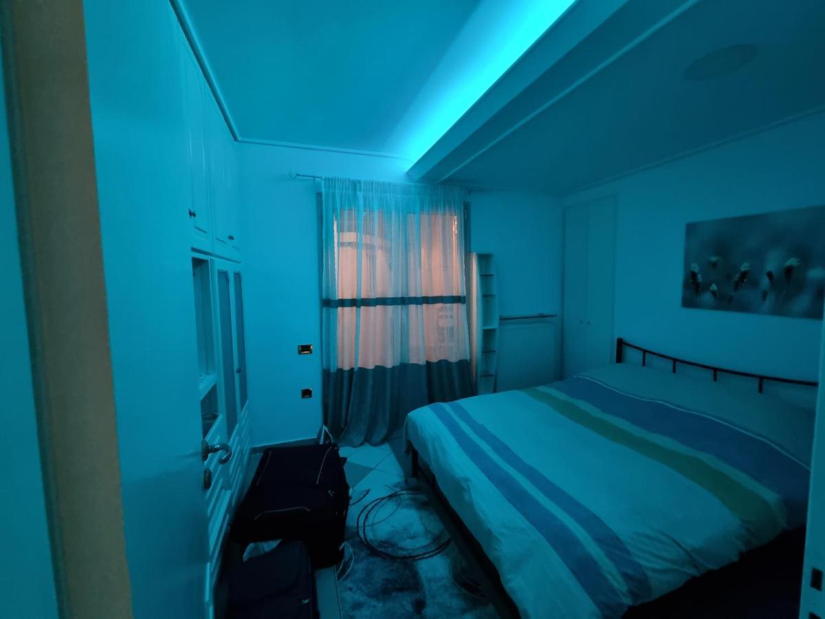 Arman Group Apartment เอเธนส์ ภายนอก รูปภาพ