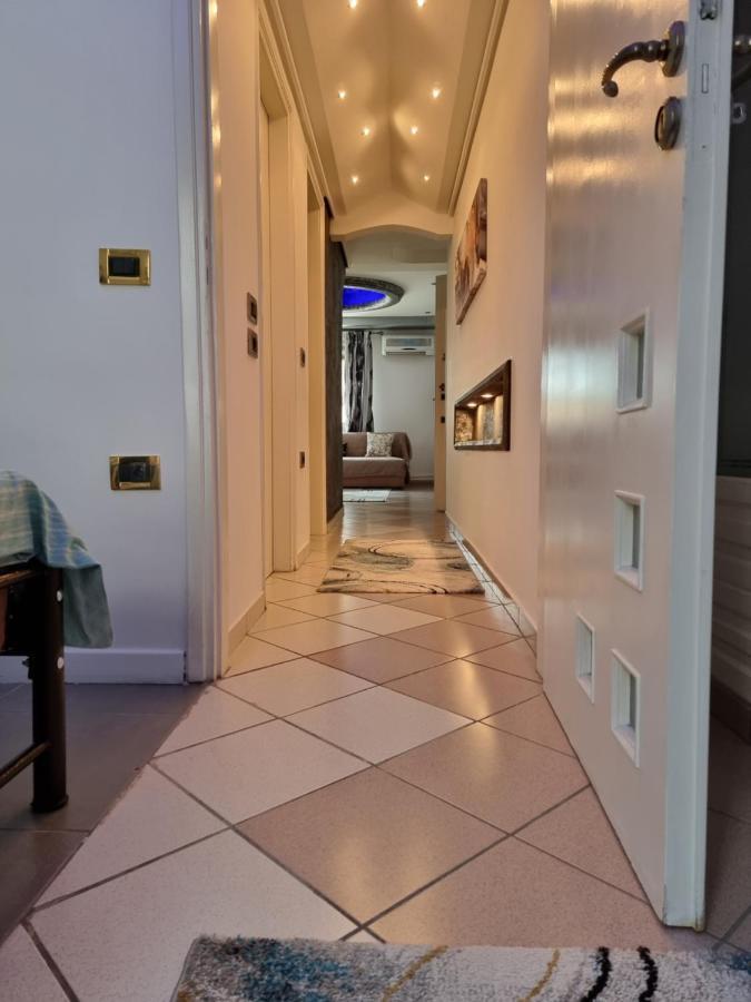 Arman Group Apartment เอเธนส์ ภายนอก รูปภาพ